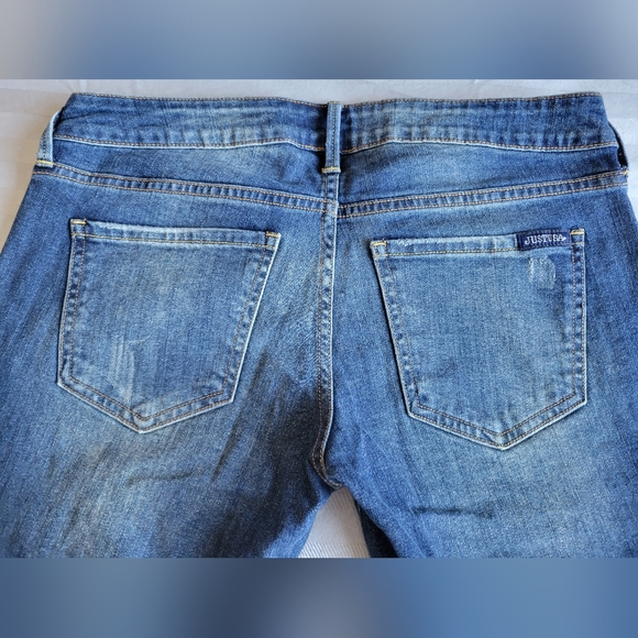 Size 5 Just USA Jeans.  Like New. - Picture 4 of 7